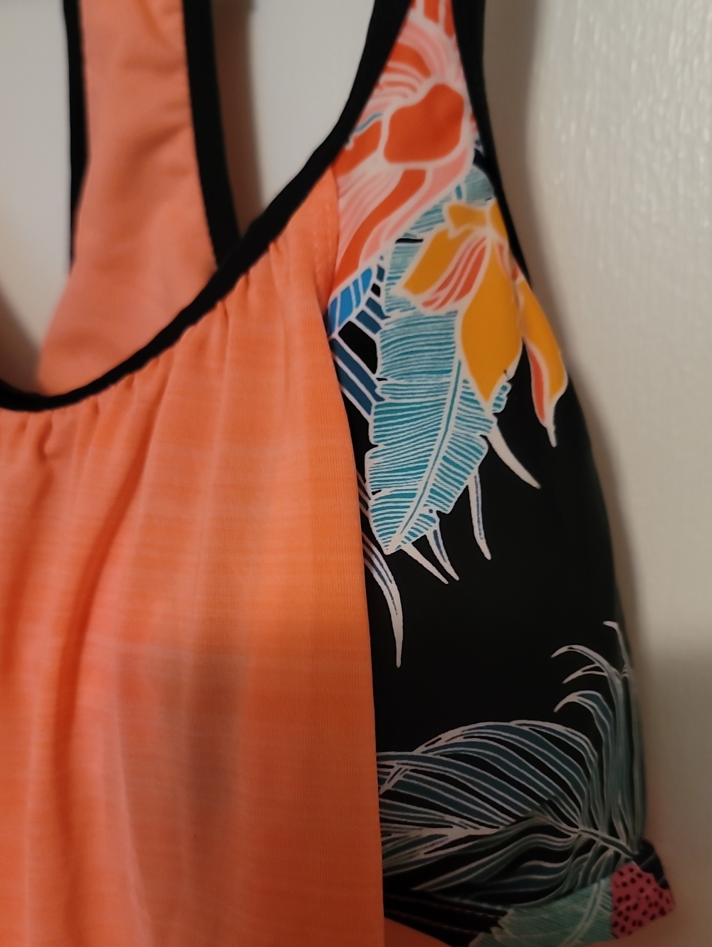 ZeroXposur XXL Women’s Swim Tank - Picture 4 of 4